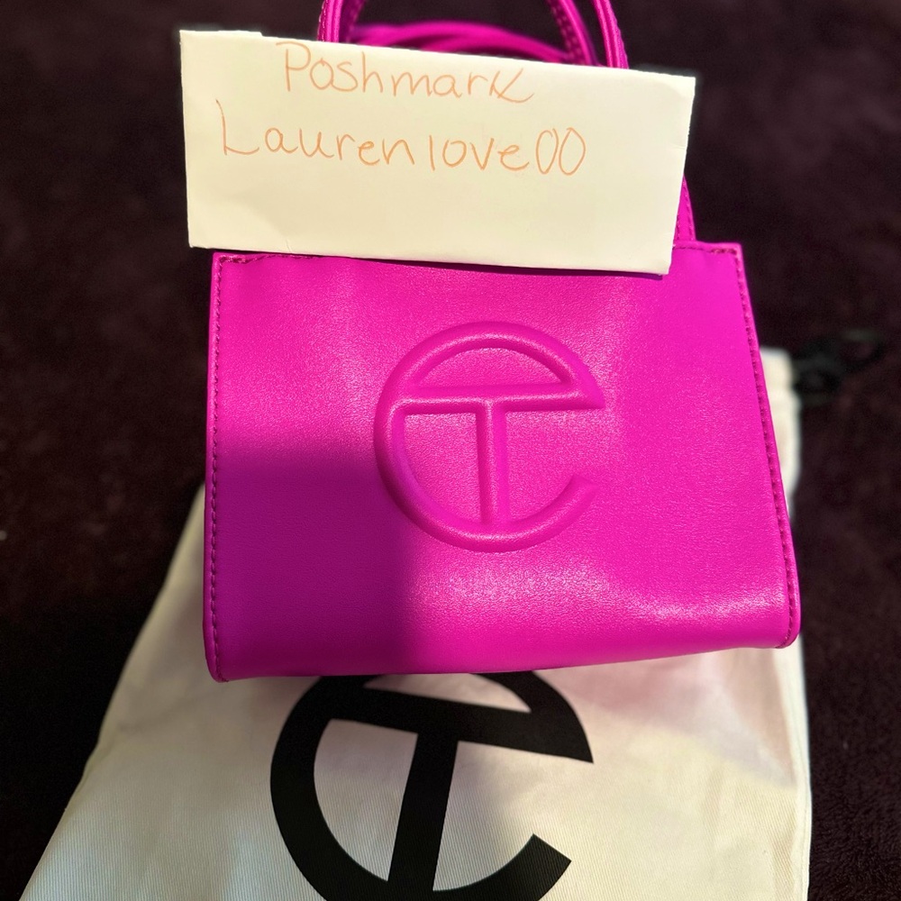 Azalea Telfar small bag (pink)